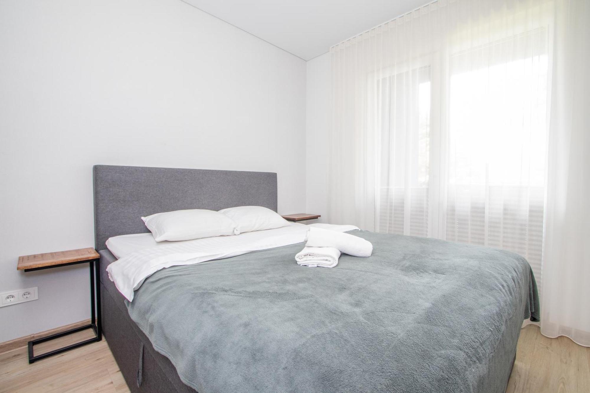 Sunny Pines Apartment Παλάγκα Εξωτερικό φωτογραφία